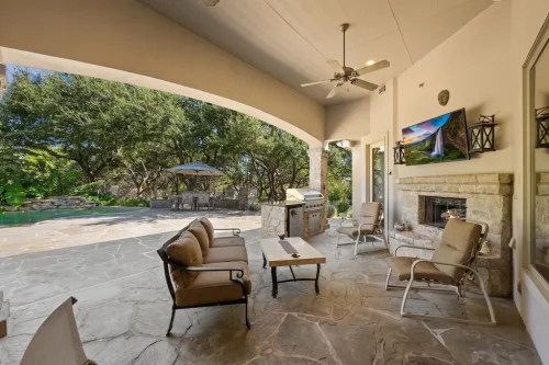 realtor-alamo-heights-tx-m-stagers-realty-partners-1-5-2025-0012