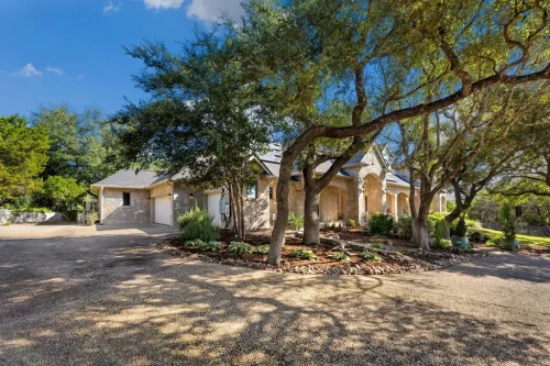 realtor-alamo-heights-tx-m-stagers-realty-partners-1-5-2025-003