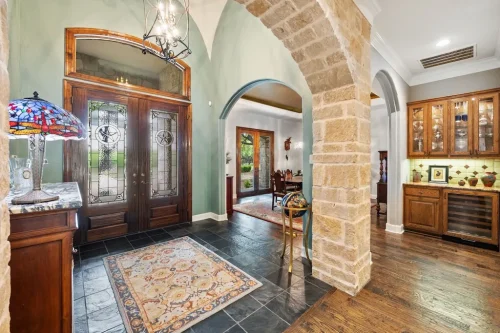 realtor-alamo-heights-tx-m-stagers-realty-partners-1-5-2025-0030